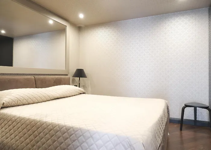 Rojange בית הארחה 3*